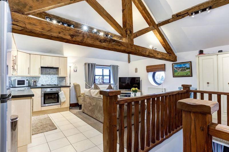 The Saddlery Cheshire Villa คองเกิลตัน ภายนอก รูปภาพ